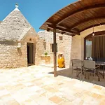 Trullo Mandorlo Hébergement de vacances Martina Franca