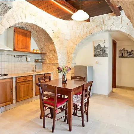 Holiday home Trullo Mandorlo Martina Franca