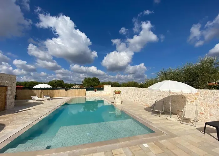 Trullo Mandorlo بيت للعطل *