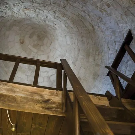 בית נופש Trullo Mandorlo *